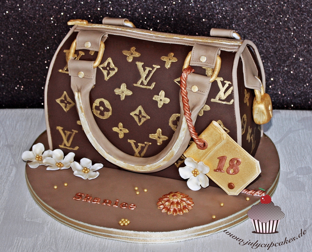 Louis Vuitton Purse Cake