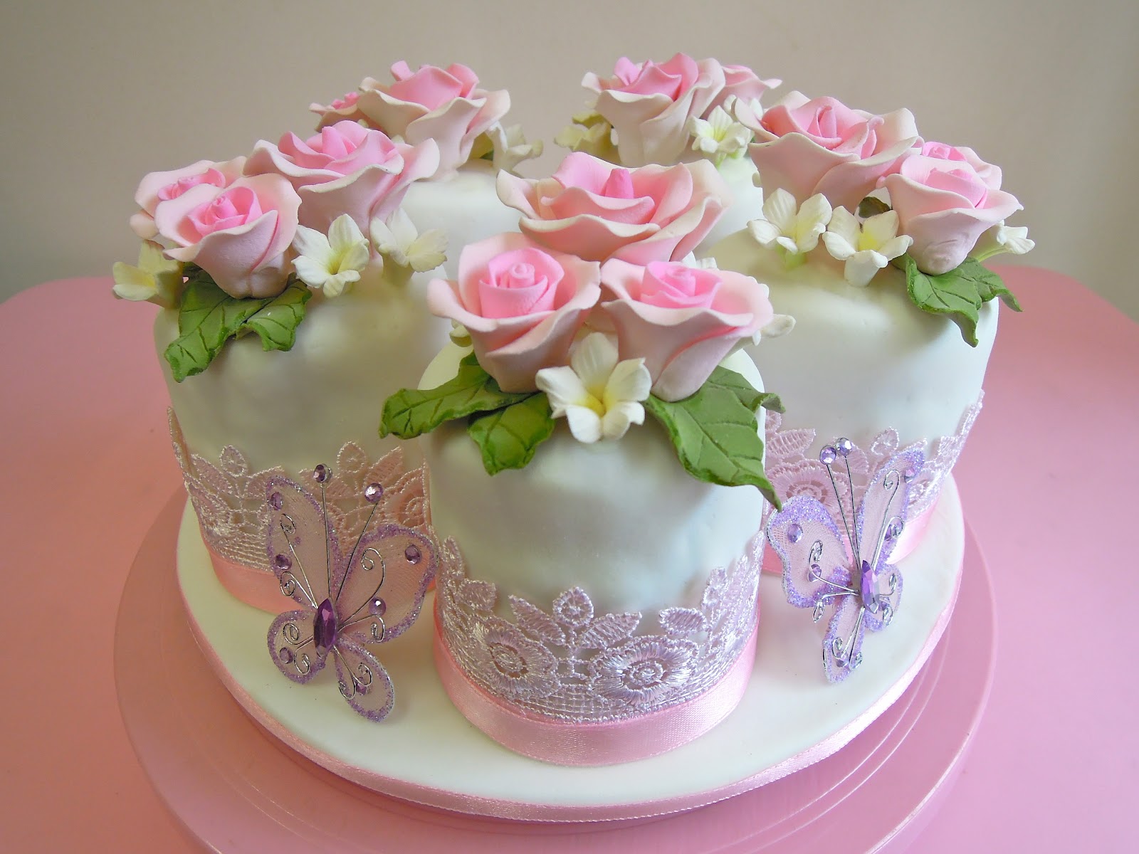 Mini Fondant Cake