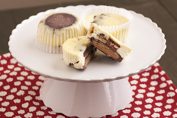 Peanut Butter Cup Cheesecake Cupcakes Peanut Butter Cup Cheesecake Cupcakes