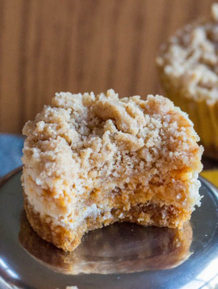 Pumpkin Streusel Cheesecake Cupcakes