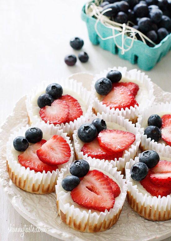 Red White and Blueberry Cheesecake Yogurt Cupcakes Red White and Blueberry Cheesecake Yogurt Cupcakes