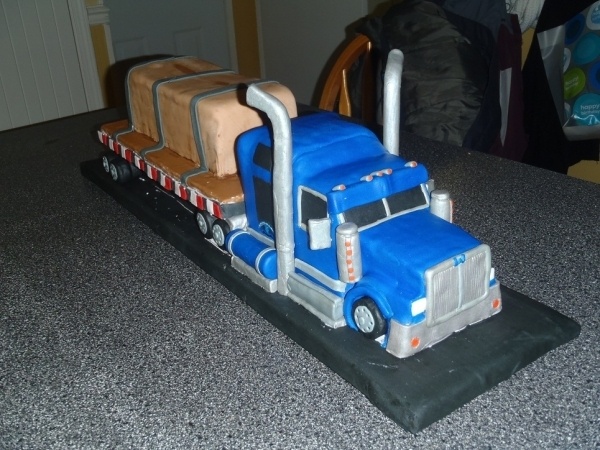 Semi Truck Birthday Cake Semi Truck Birthday Cake