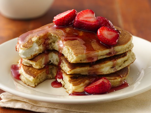 Strawberry Cheesecake Pancakes Strawberry Cheesecake Pancakes