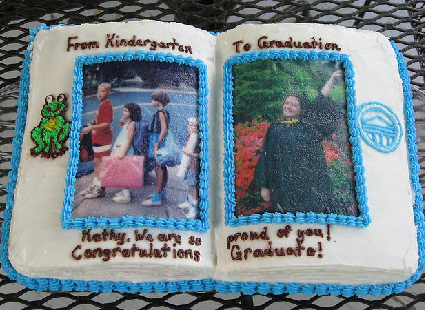 Unique Graduation Cake Ideas