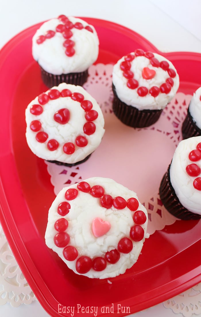 Valentine's Day Cupcakes Valentine's Day Cupcakes