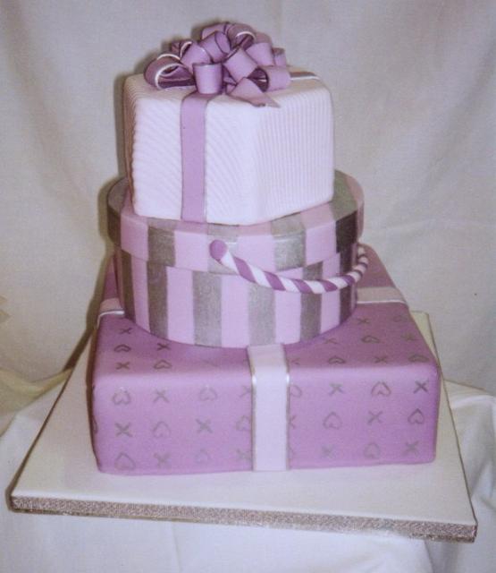 Wedding Cake Shaped Gift Box