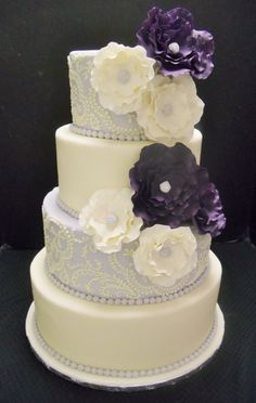 White and Plum Wedding Cake