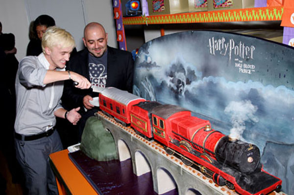 Ace of Cakes Hogwarts Express