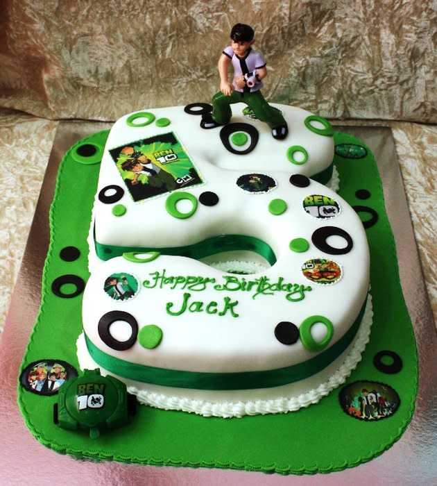 Ben 10 Cake