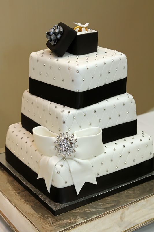 Black White and Silver Wedding Cake Black White and Silver Wedding Cake
