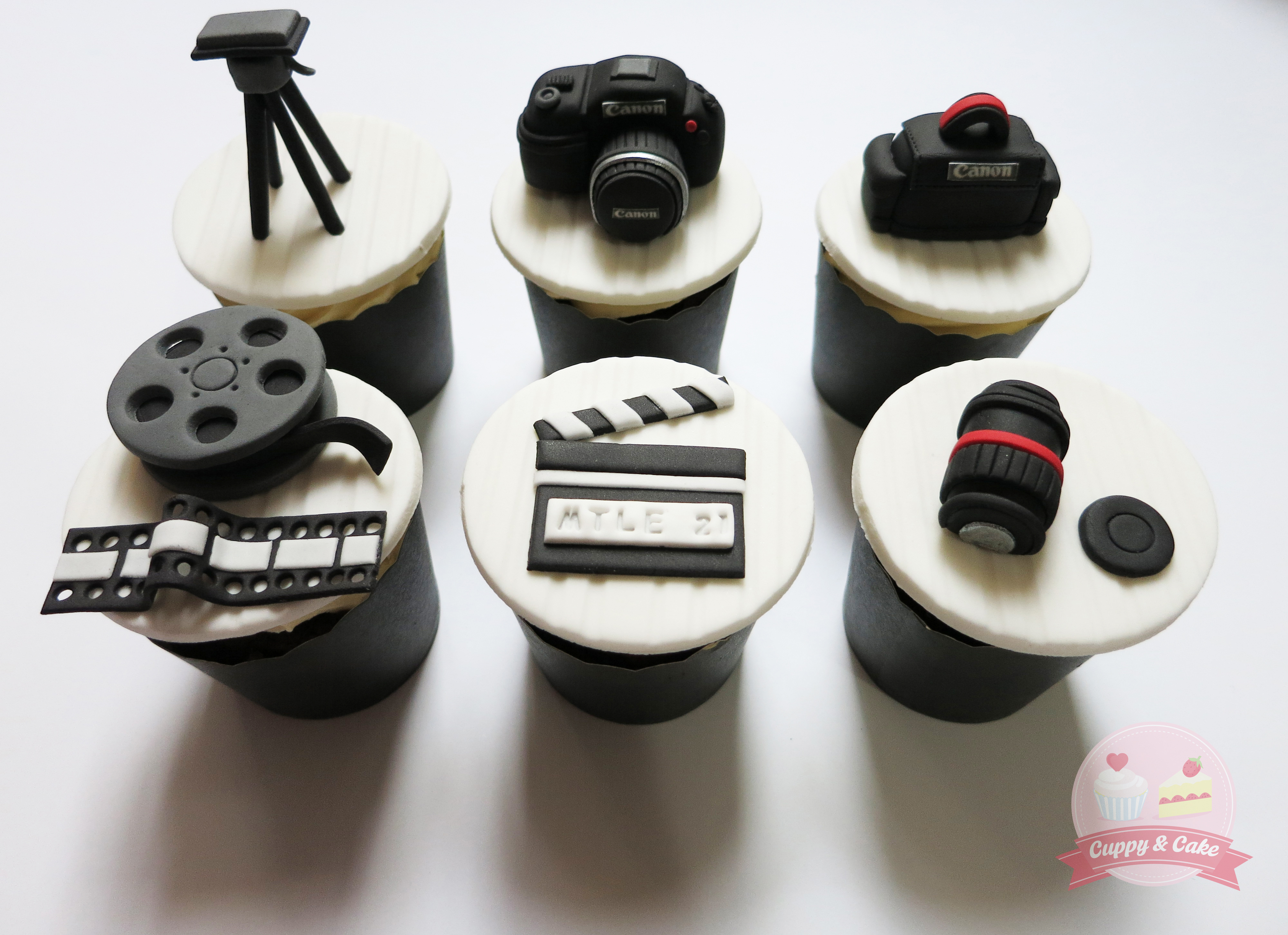 Camera Themed Cupcakes