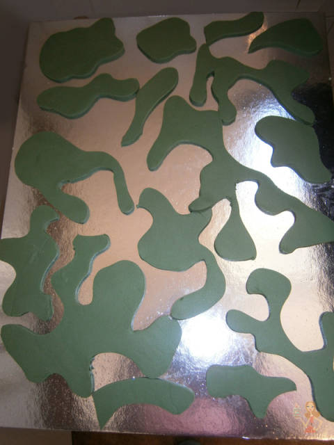 Camouflage Fondant Tutorial