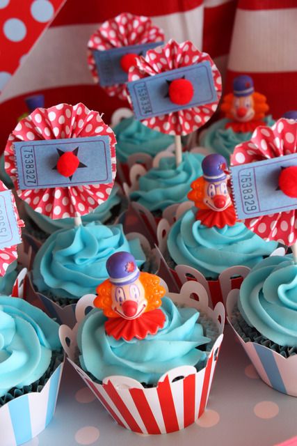 Carnival Birthday Party Cupcakes