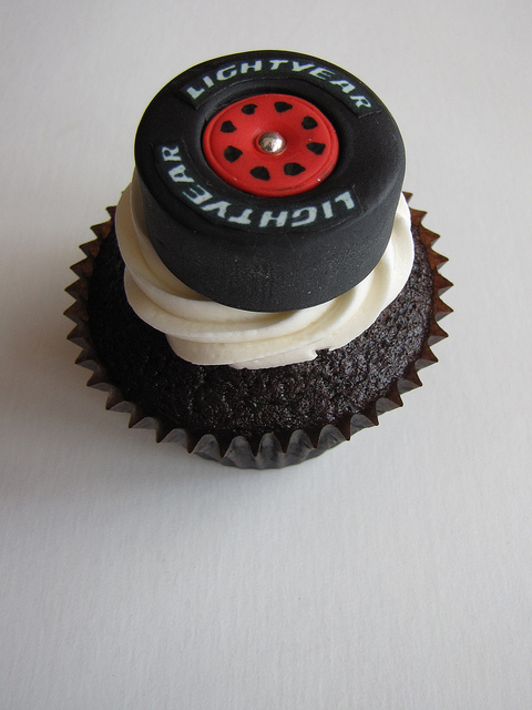 Cars Lightning McQueen Tire Cars Lightning McQueen Tire