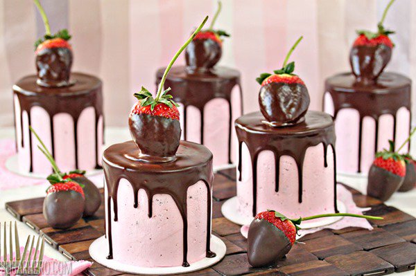 Chocolate Covered Strawberry Cake