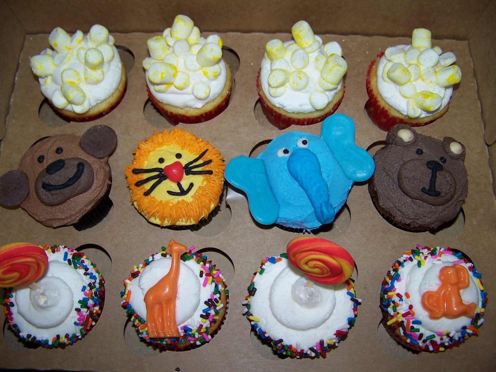 Circus Themed Cupcakes