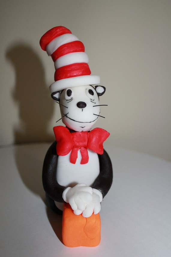 Dr. Seuss Fondant Cake Topper