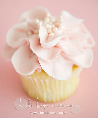 Elegant Wedding Shower Cupcakes