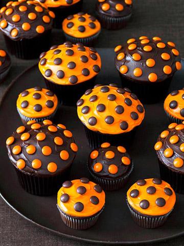 Halloween Polka Dot Cupcakes