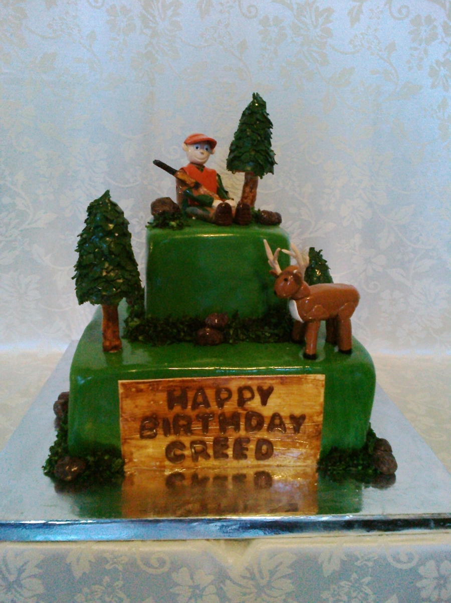 Hunting Themed Boys Birthday Cakes