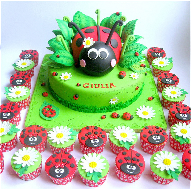Ladybug Cupcake Cake