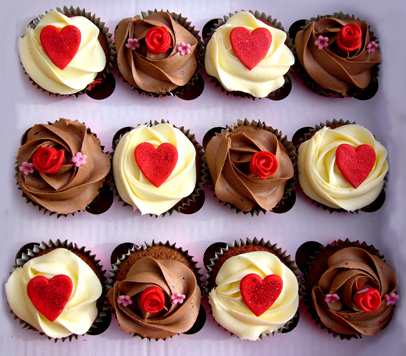 Macaroon Cupcakes Macaroon Cupcakes