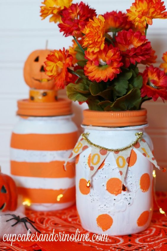 Mason Jar Halloween Crafts
