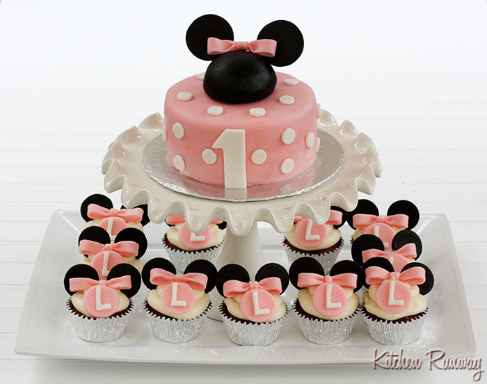 Minnie Mouse Birthday Cake and Cupcakes