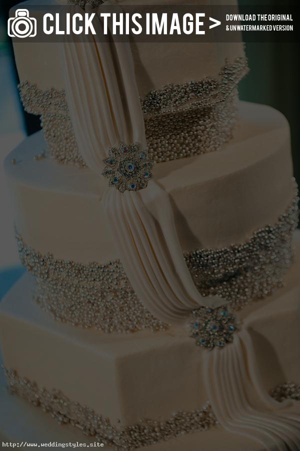 Modern Wedding Cake Ideas