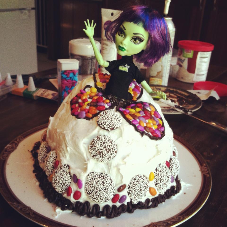Monster High Doll Cake Monster High Doll Cake