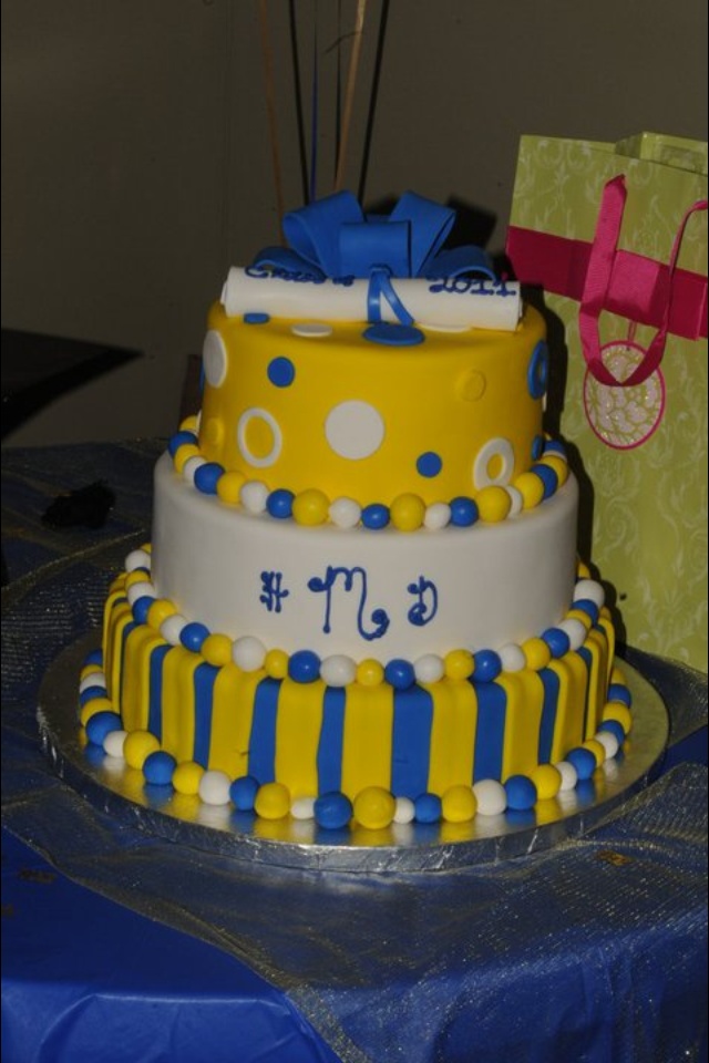 Polka Dot Graduation Cake