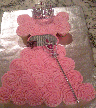 Princess Cake Made Out of Cupcakes