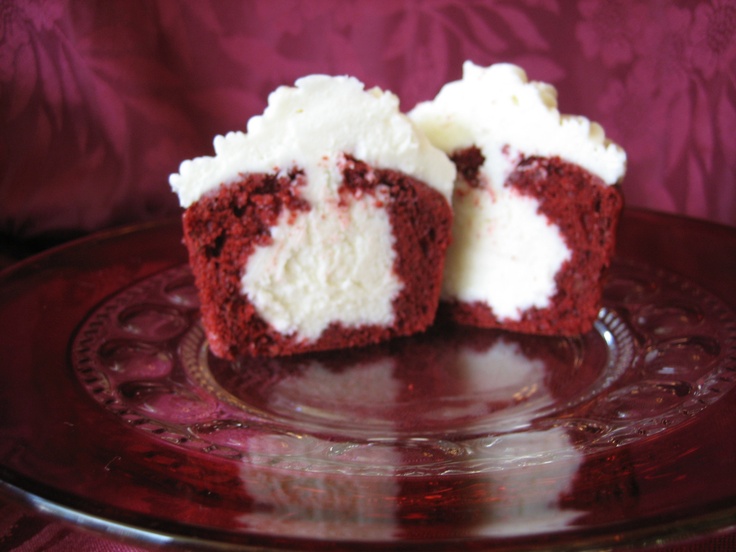 Red Velvet Cupcakes with Filling