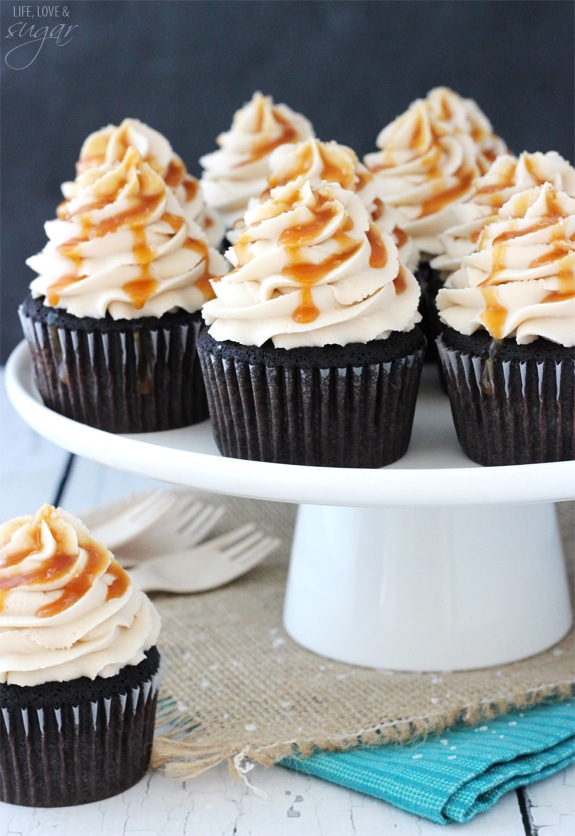 Salted Caramel Cupcakes with Chocolate