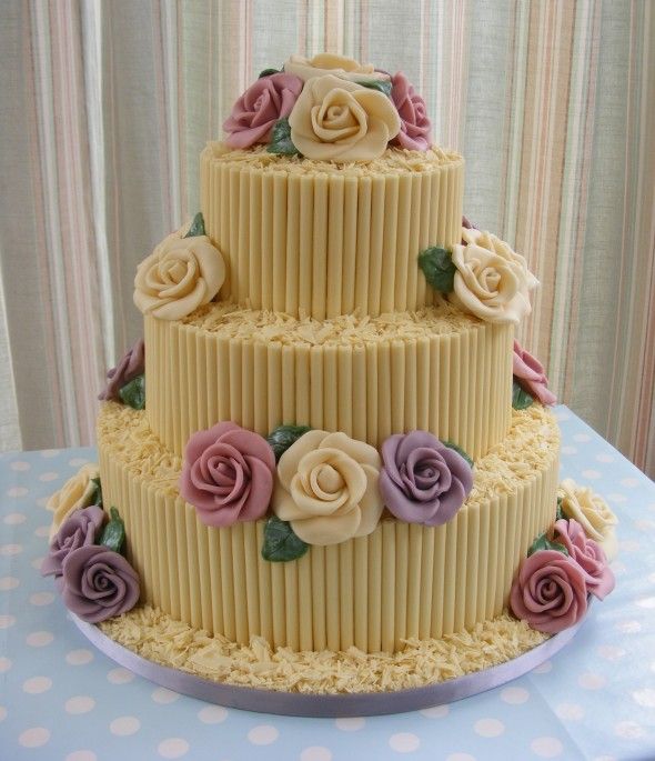 White Chocolate Cake with Chocolate Roses