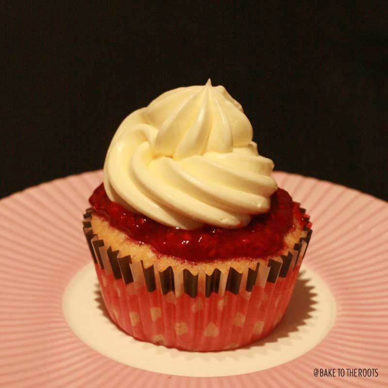 White Chocolate Raspberry Cheesecake Cupcakes