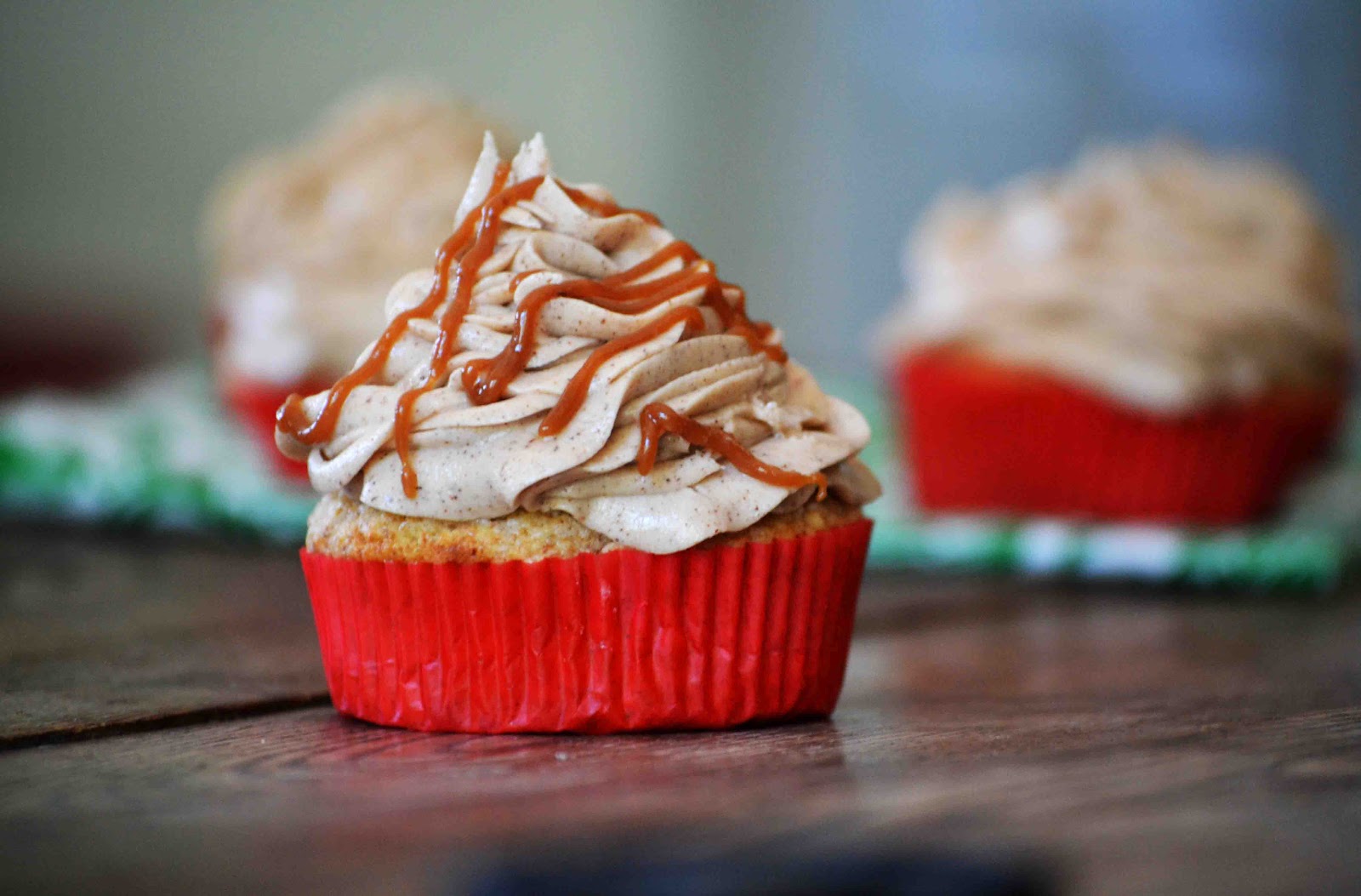 Apple Spice Cupcakes with Cream Cheese Frosting