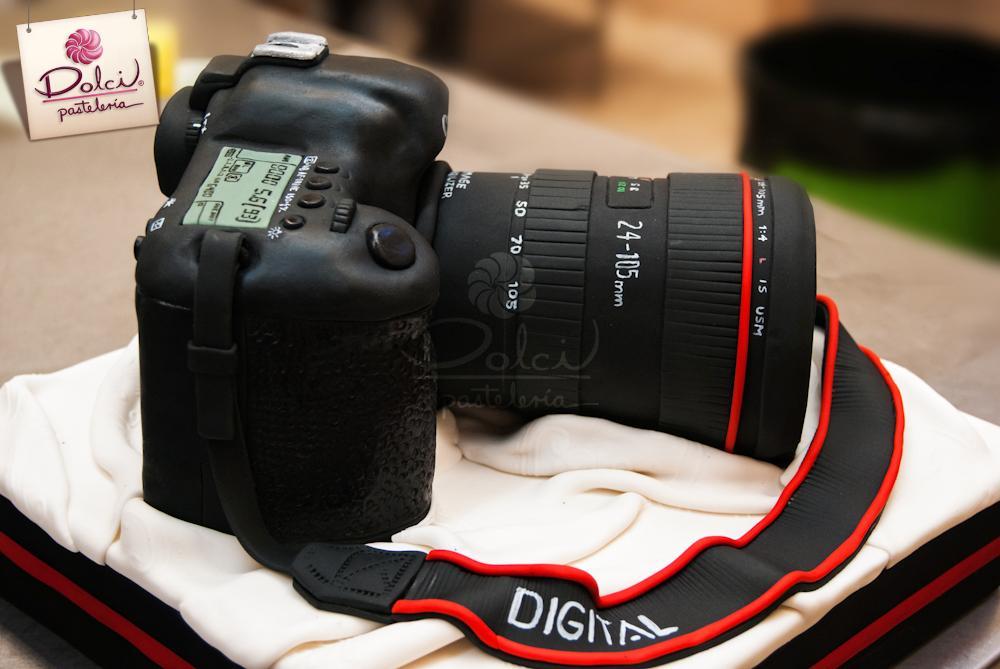 Camera Cake