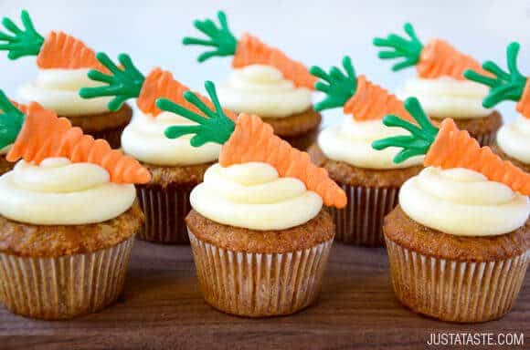 Carrot Cupcakes with Cream Cheese Frosting Carrot Cupcakes with Cream Cheese Frosting