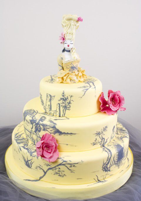 9 Photos of David's Bridal Wedding Cakes