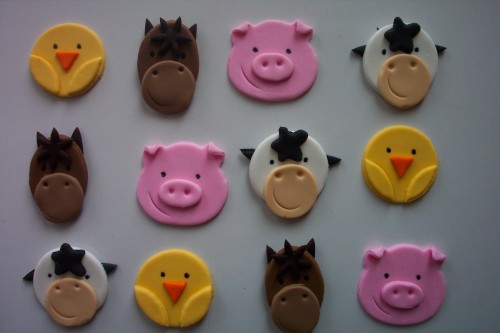 Farm Animal Fondant Cupcakes