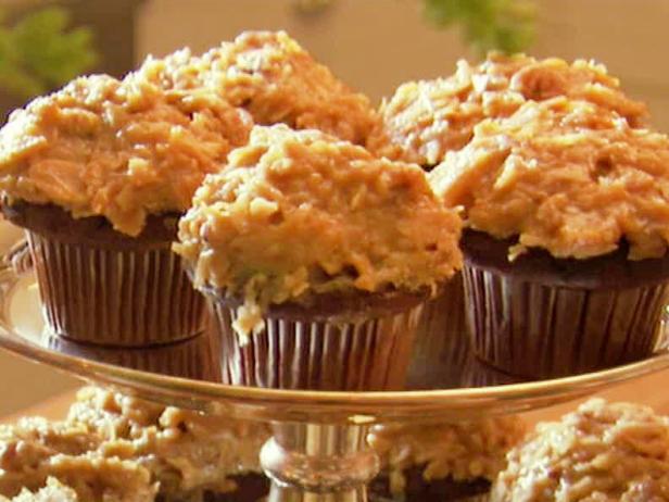 German Chocolate Cupcakes Recipe