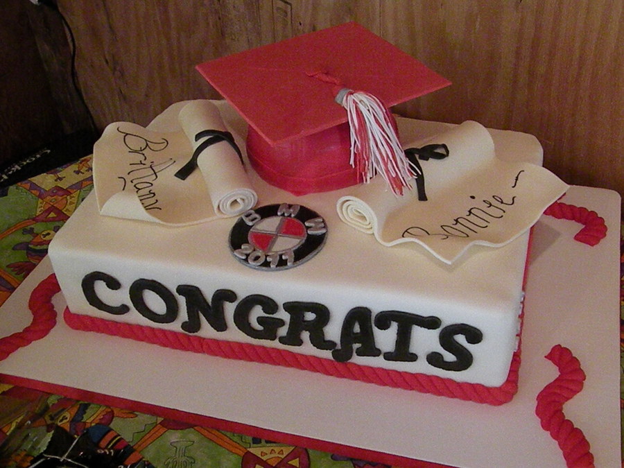 Girls Graduation Cake