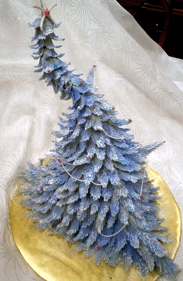 Grinch Christmas Tree Cake