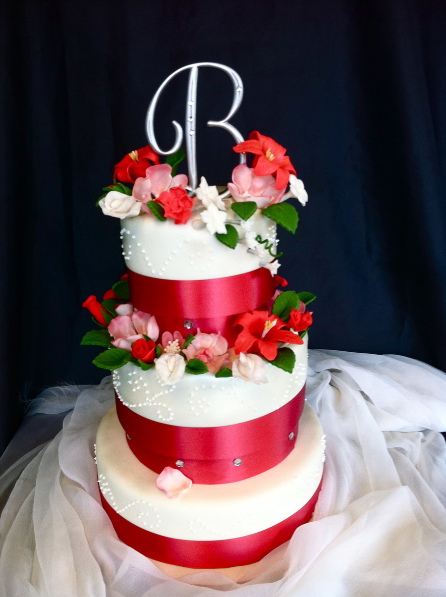 Guava and Coral Wedding Cake Guava and Coral Wedding Cake