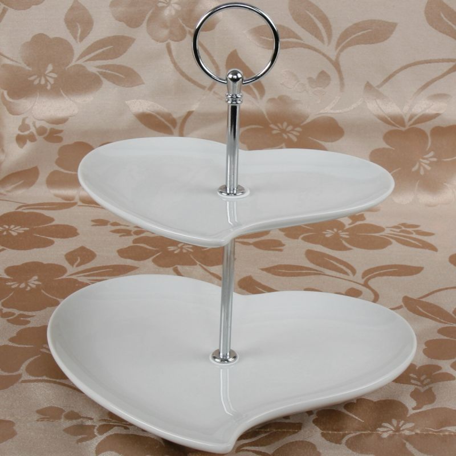 Heart Shaped Wedding Cake Stands