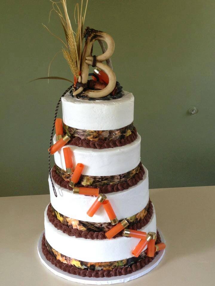 Hunting Themed Wedding Cake