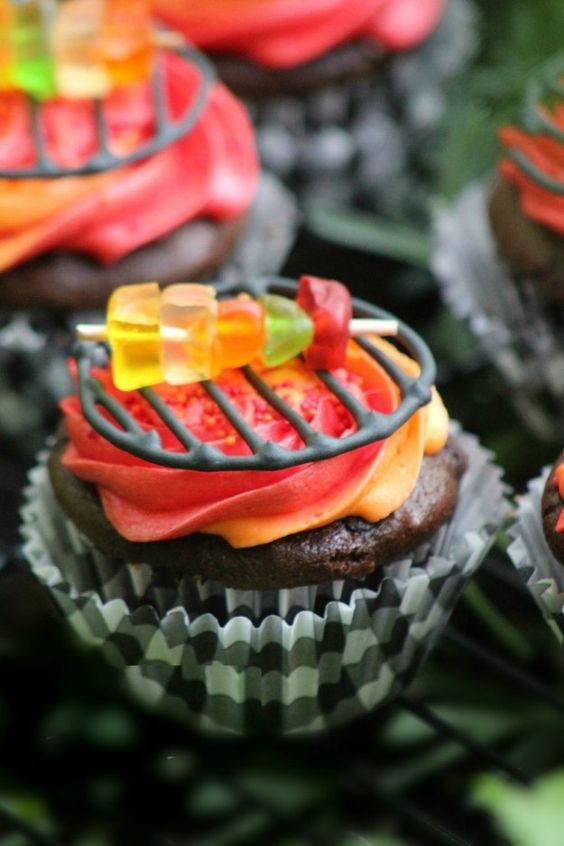 Memorial Day Grill Cupcakes