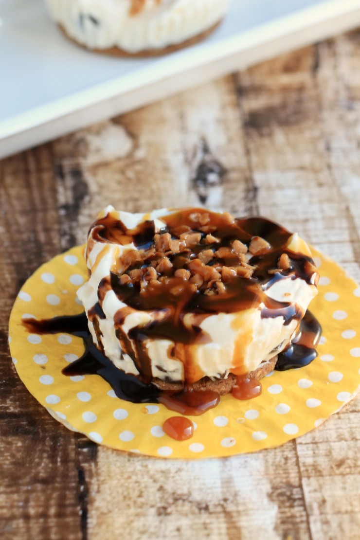 Mini-Chocolate Cheesecakes Mini-Chocolate Cheesecakes