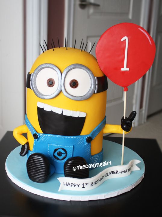 Minion Birthday Cake